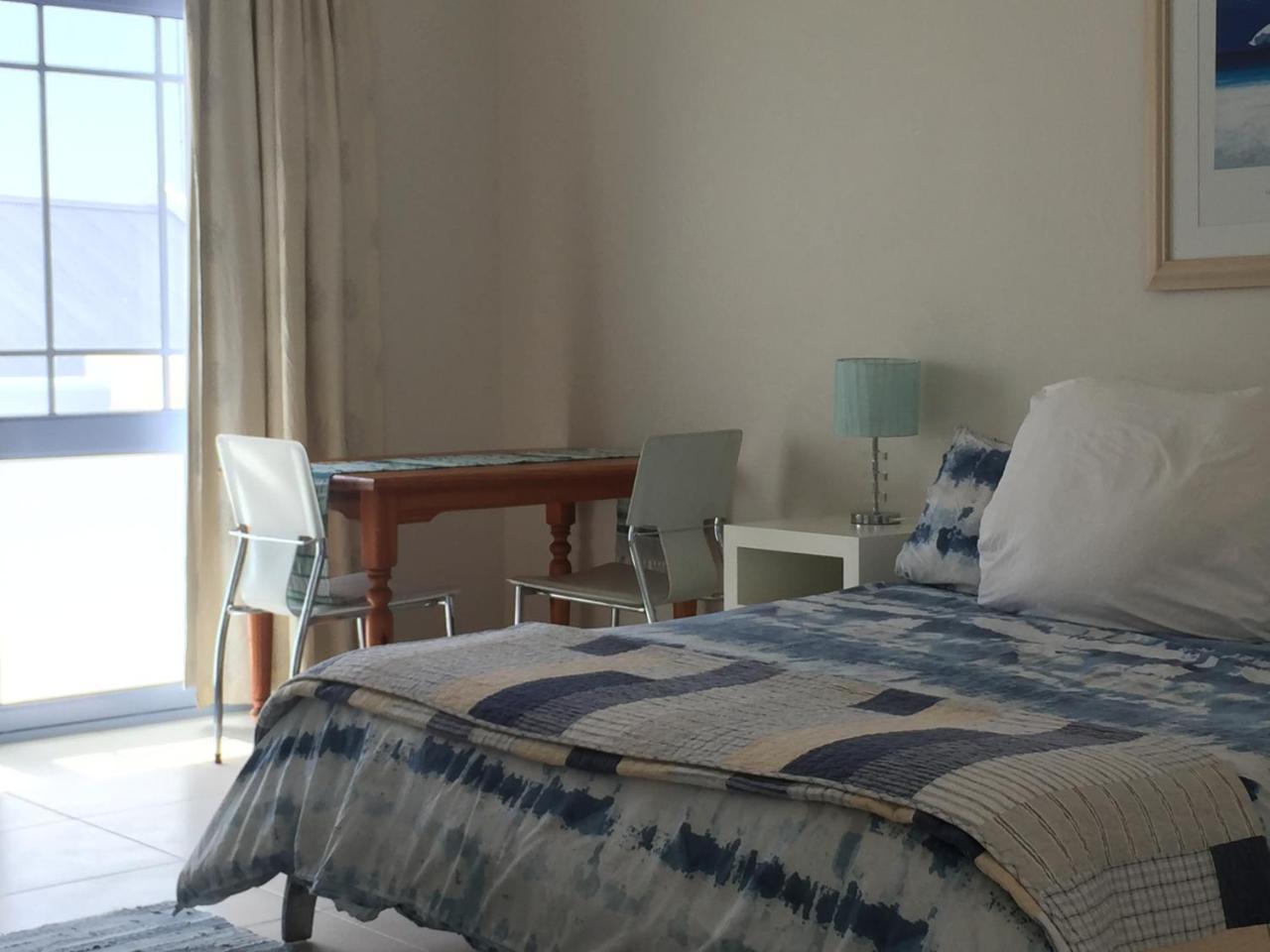 Perfect 10 - 10 To 13 Sleeper Luxury Holiday Home Breakage Deposit Of R2500 Per Weekend Lease Langebaan Esterno foto